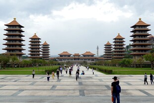 壮观古塔景观