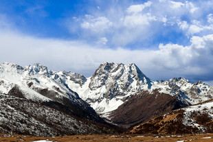 壮丽雪山美景
