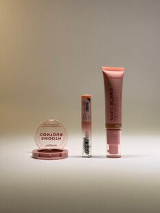 精致美妆产品展示