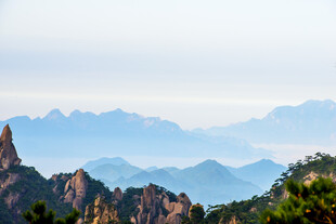 壮丽山峦美景
