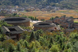 福建土楼村落俯瞰美景