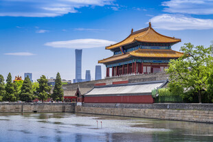 北京故宫角楼河畔美景