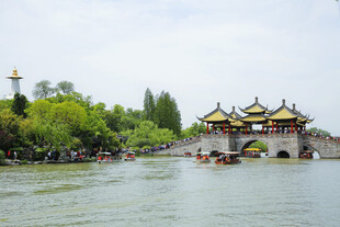 江南水乡古桥美景