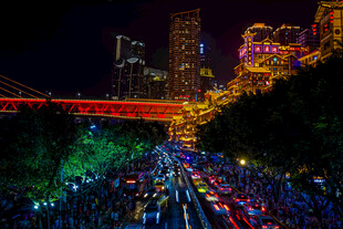 城市夜景车流与绚丽桥梁