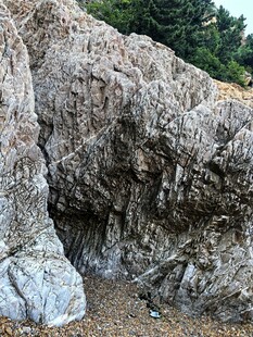 嶙峋怪石景观