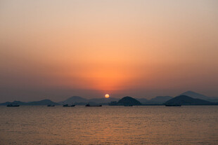 海上日落美景