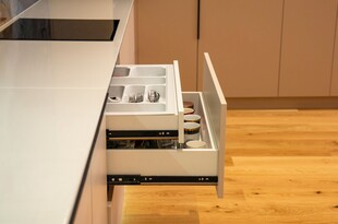 现代厨房抽屉内景展示