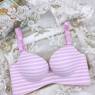 粉白条纹女士内衣展示