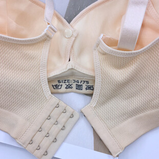 女士内衣细节特写