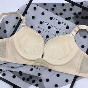 米色女士内衣展示