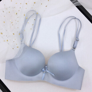 浅蓝简约女士内衣