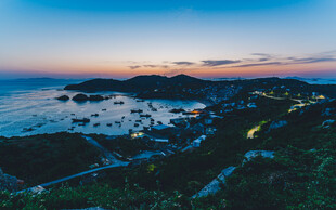 海边黄昏美景俯瞰图