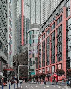 都市繁华街道建筑景观