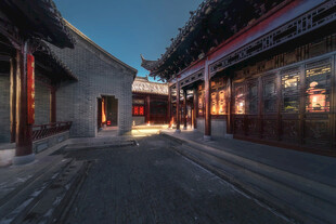 古巷夜色静谧中式建筑风光