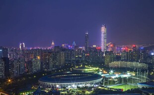 城市璀璨夜景俯瞰图
