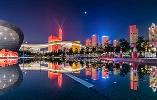 深圳70周年国庆灯光秀