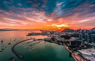 深圳海港醉美夕阳红