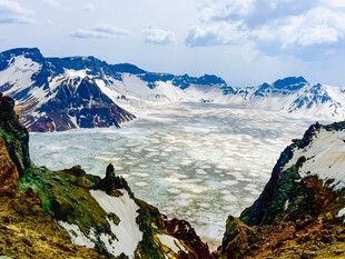 壮丽高山冰川景观