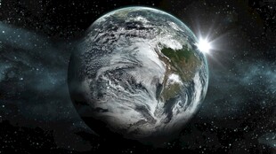 宇宙中的地球