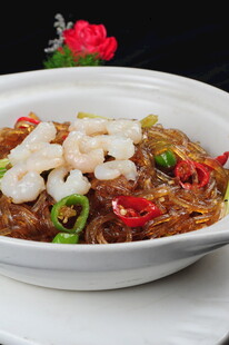 虾仁炒粉条