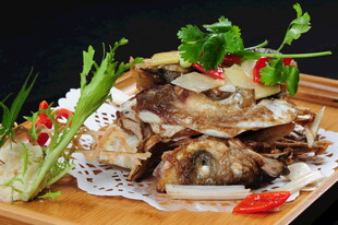 香酥鱼头