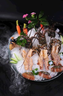小青龙刺身拼盘