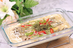 酸汤杂鱼