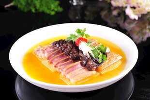 咸肉香肠 