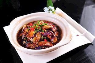 红烧茄子煲