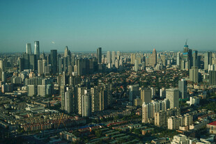 俯瞰繁华都市景观
