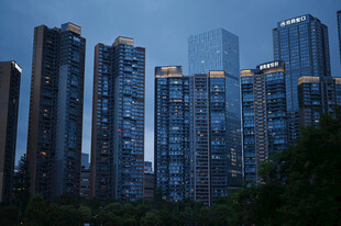 都市林立高楼景观