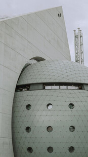 现代独特建筑外观