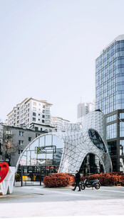 城市街头现代建筑景观