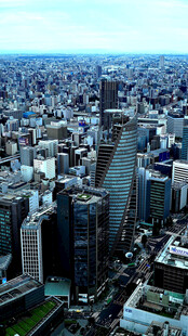 俯瞰繁华都市建筑群