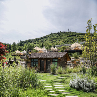 山间小屋
