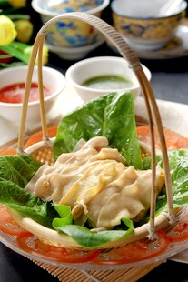 美味虾仁蔬菜卷