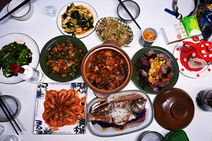 丰盛多样的美味佳肴