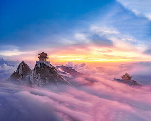 云海之上的壮美日出景观
