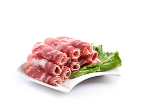 新鲜牛肉卷鲜嫩诱人