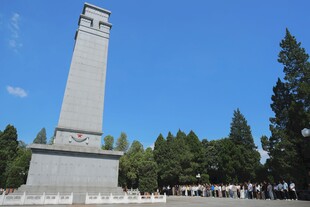 人民英雄纪念碑
