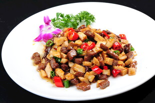 美味彩椒牛肉丁