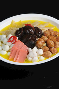 美味什锦丸子汤