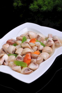 炒蘑菇鲜贝