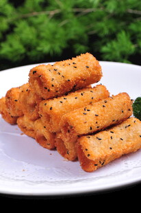 香酥美味春卷 