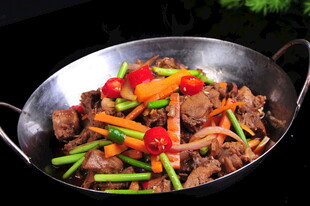 干锅美味牛杂