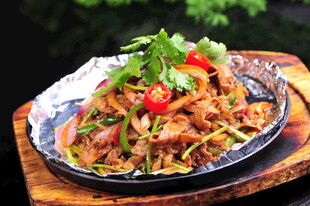 铁板炒牛肉