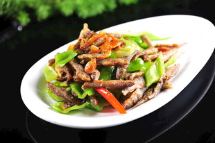 青椒炒小鱼