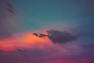 绚丽多彩的天空晚霞景象