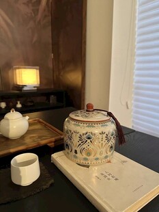 茶叶罐
