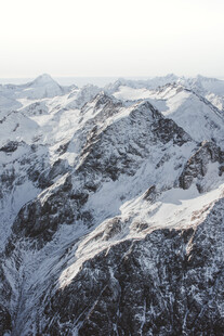 壮丽雪山景观
